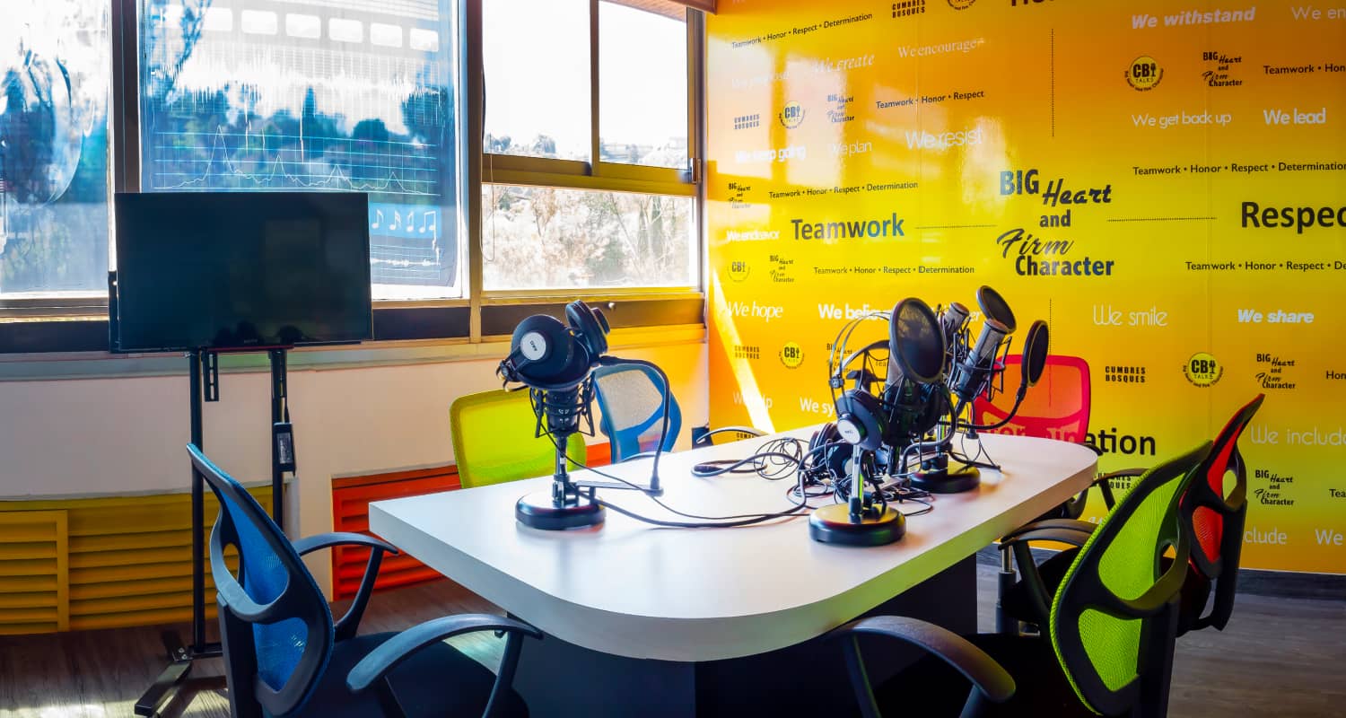 Locución en Cumbres Bosques